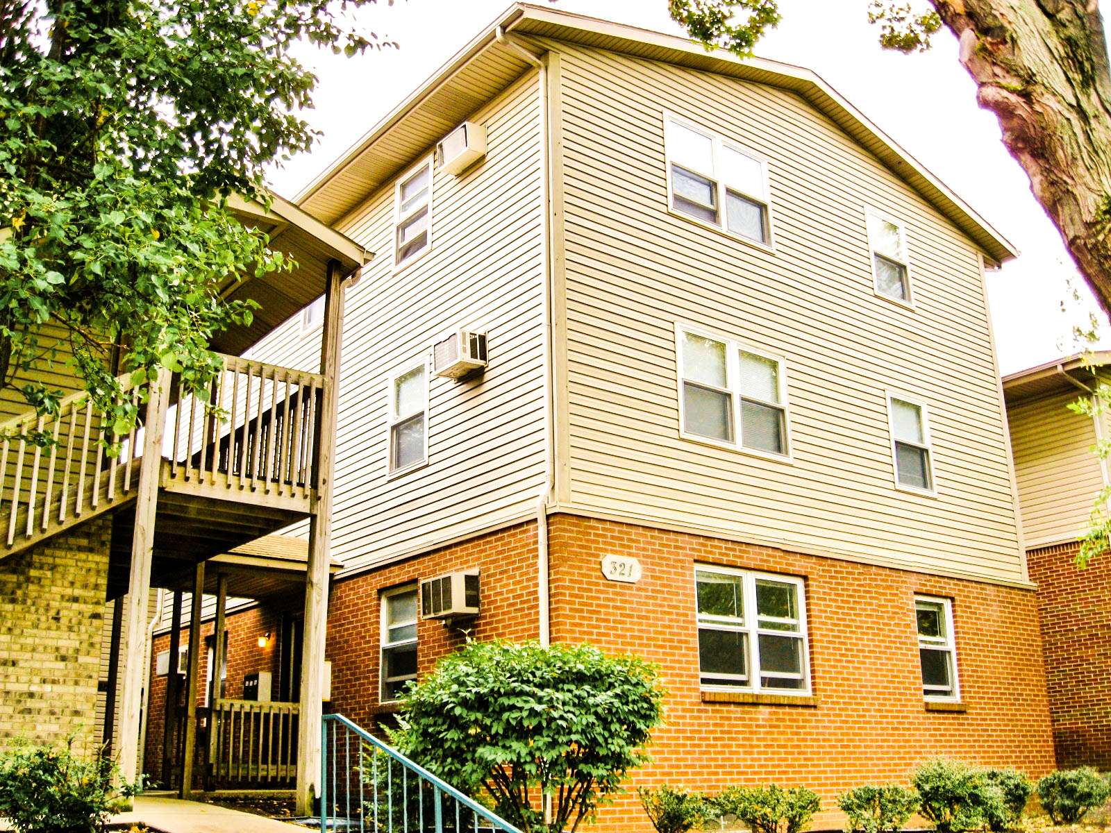 find-apartments/Pearl-Circle/325-Pearl-Street-West-Lafayette/1109